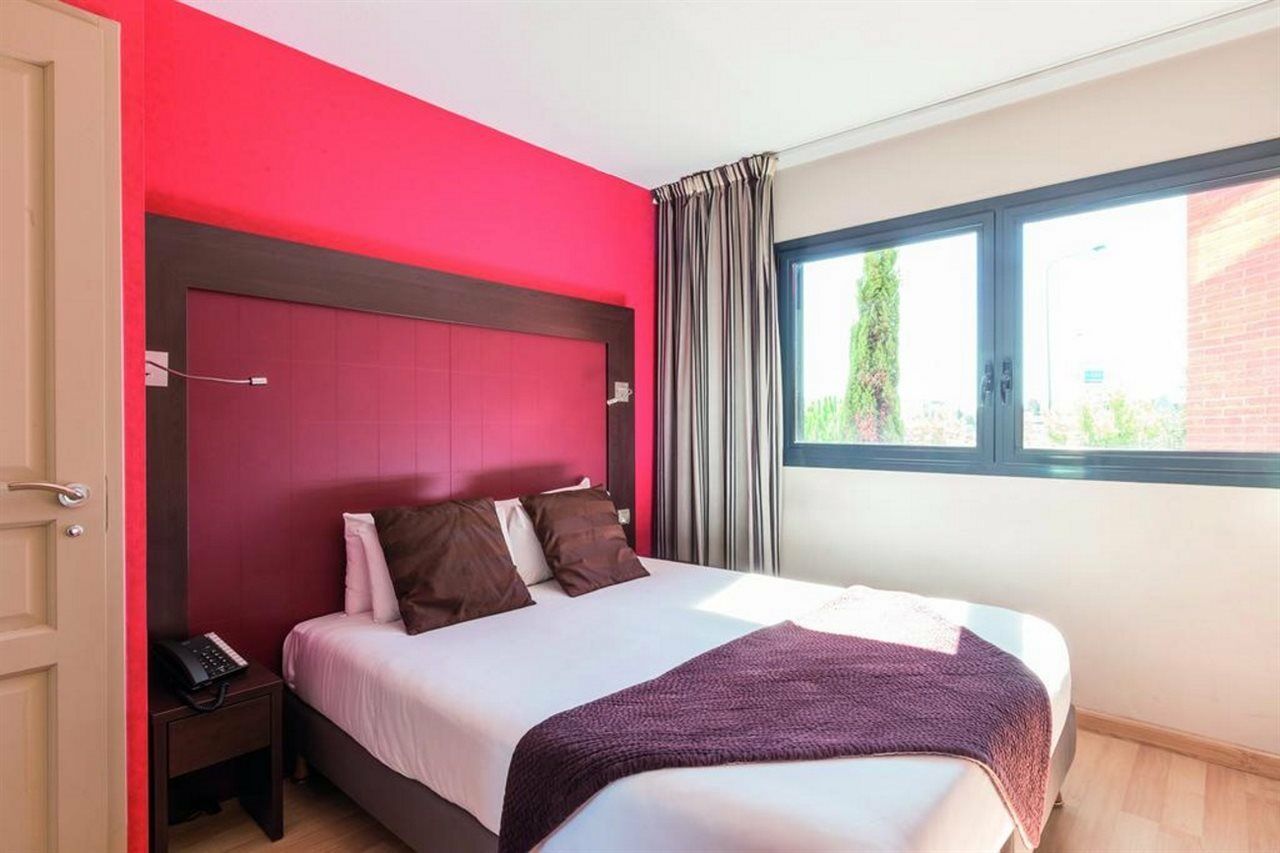 Clarion Aparthotel Toulouse Blagnac Airport Exteriör bild